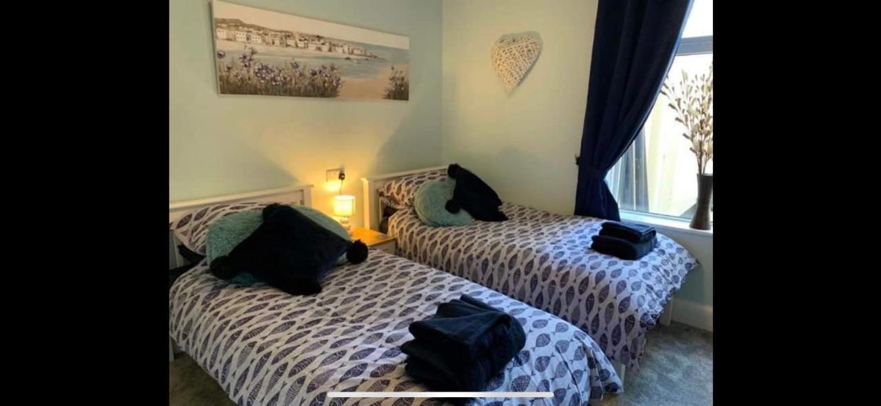 Ground Floor Apartment Ексмут Екстериор снимка